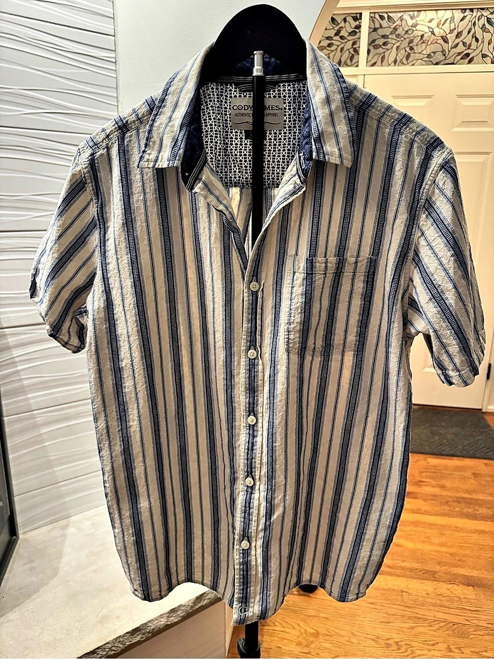 Cody James authentic western apparel Men's Striped Cotton Shirt Size Large